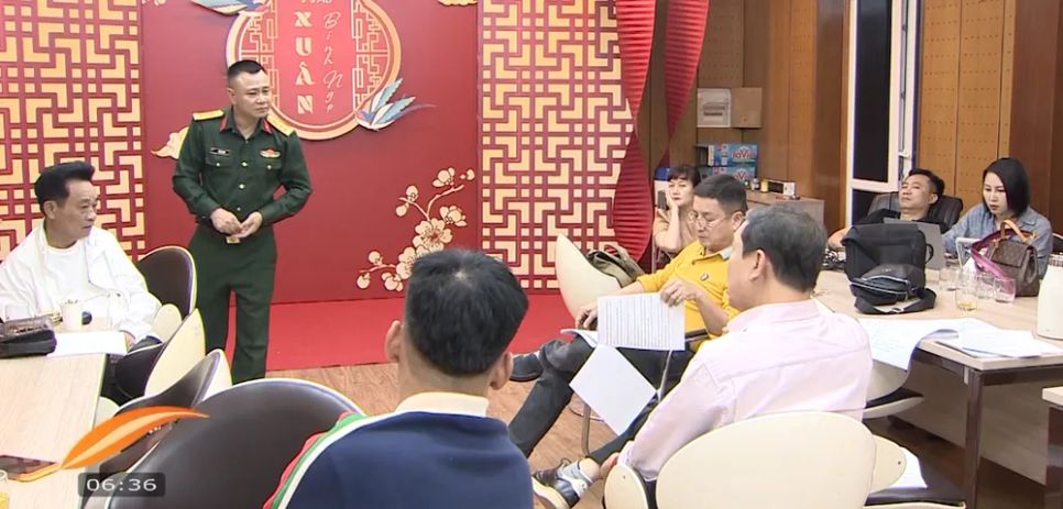 Các nghệ sĩ đang luyện tập cho chương trình lên sóng cuối tháng 3