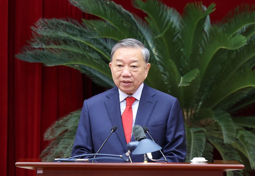 <span>Tổng Bí thư Tô Lâm: Phải nhận thức thật sâu sắc rằng đây là Hội nghị đặt nền móng vận hành cho cả nhiệm kỳ. Ảnh VGP/Đức Tuân</span> <span>Tổng Bí thư Tô Lâm: Phải nhận thức thật sâu sắc rằng đây là Hội nghị đặt nền móng vận hành cho cả nhiệm kỳ. Ảnh VGP/Đức Tuân</span>