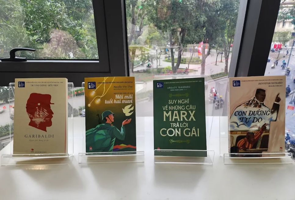 Những cuốn sách được chọn đưa vào Tủ sách Thanh niên