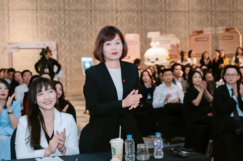 Bà Nguyễn Vân Linh, Phó Giám đốc Khối Ngân hàng Bán lẻ, Techcombank