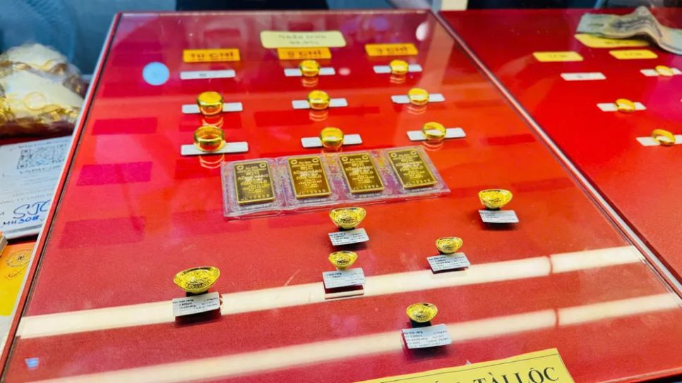 Đảo chiều tăng mạnh, vàng nhẫn vượt mặt giá vàng miếng