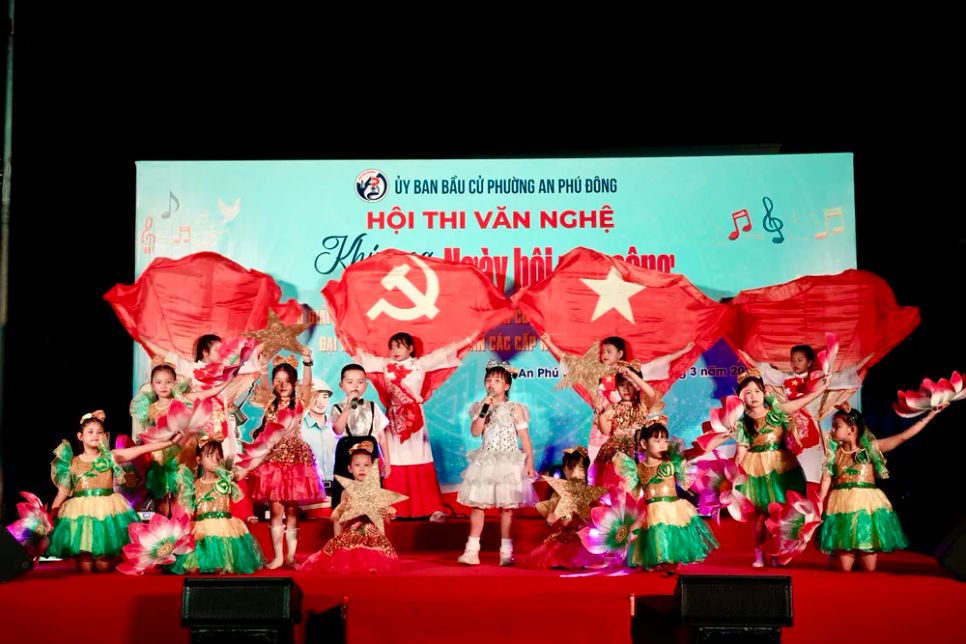 Tiết mục liên khúc Tiết mục liên khúc