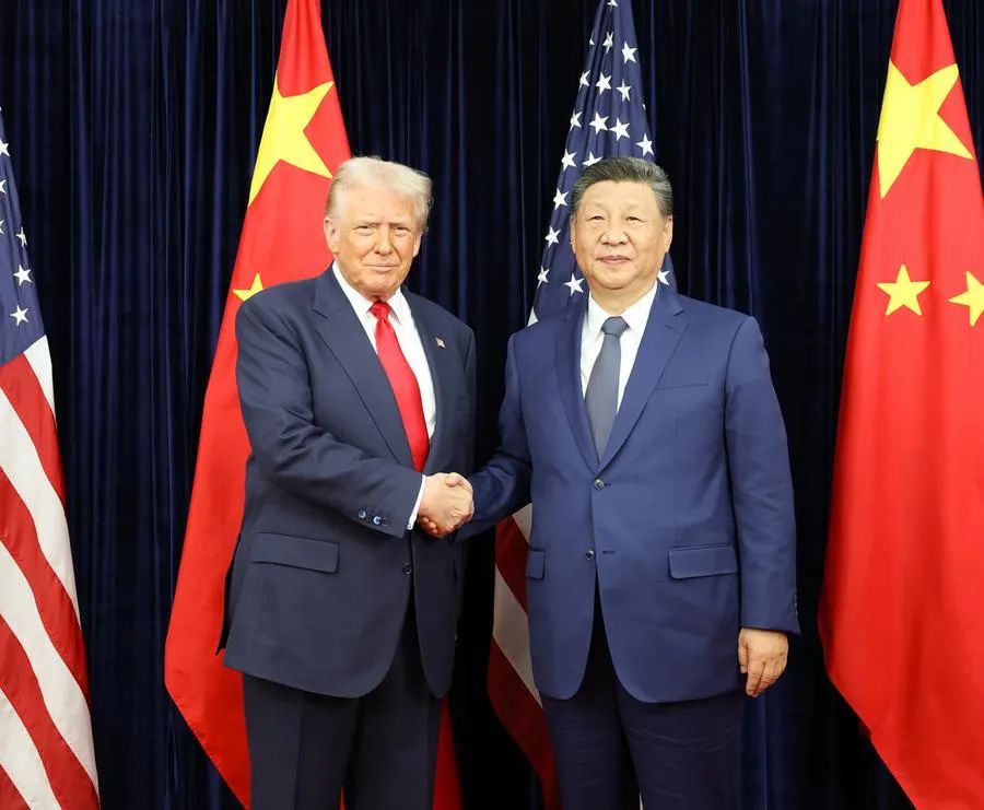 Tổng thống Mỹ Donald Trump gặp Chủ tịch Trung Quốc Tập Cận Bình tại Hàn Quốc vào tháng 10-2025. Ảnh: XINHUA Tổng thống Mỹ Donald Trump gặp Chủ tịch Trung Quốc Tập Cận Bình tại Hàn Quốc vào tháng 10-2025. Ảnh: XINHUA