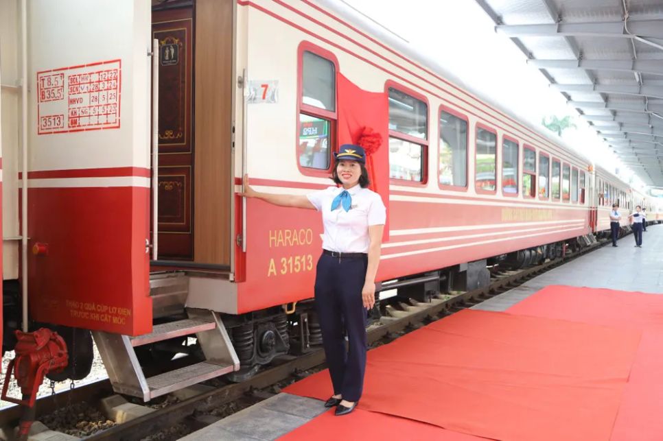 Đường sắt lần thứ 4 tăng giá vé do giá xăng, dầu Đường sắt lần thứ 4 tăng giá vé do giá xăng, dầu