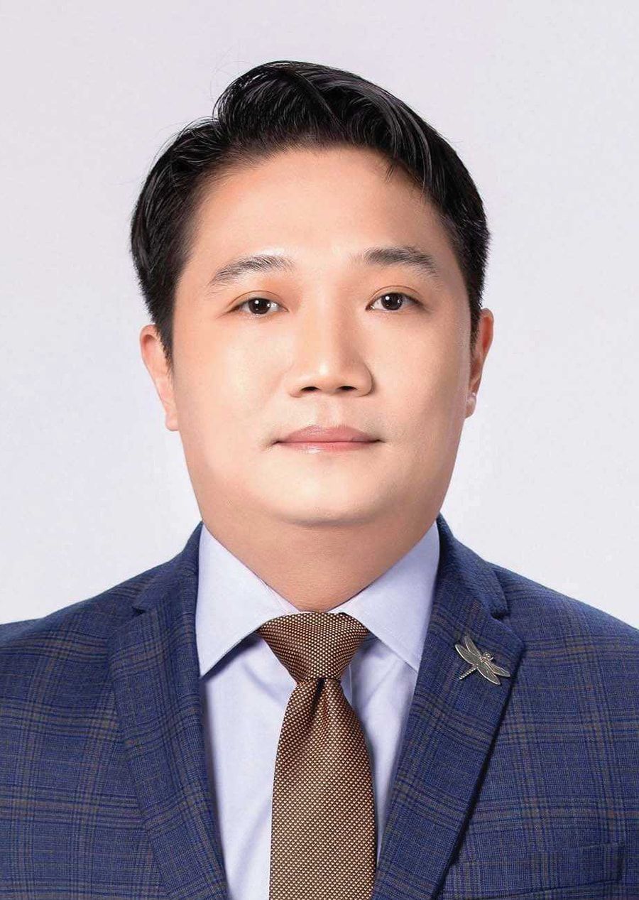 Ông Lê Trương Hiền Hòa