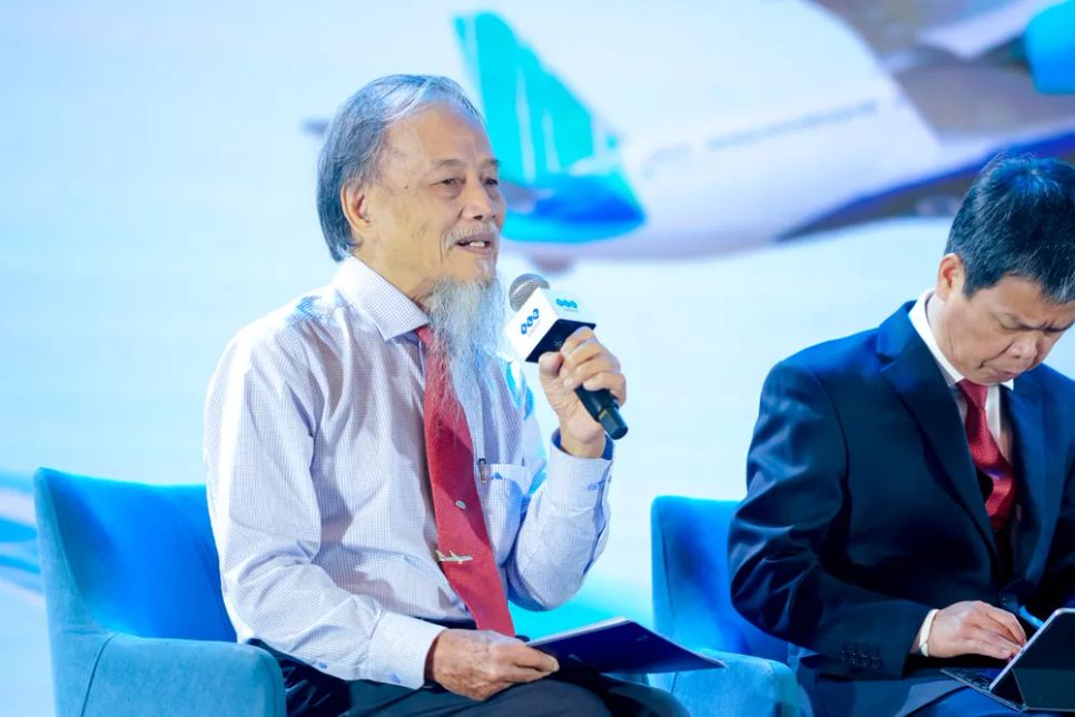 PGS-TS Nguyễn Thiện Tống chia sẻ tại hội thảo