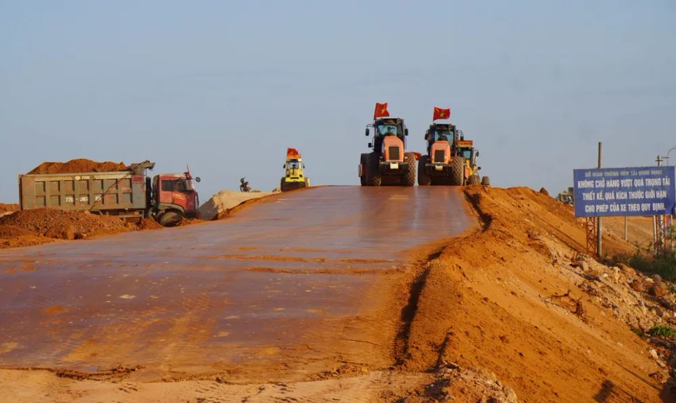 Đơn vị thi công nỗ lực hoàn thành các hạng mục dự án đảm bảo tiến độ theo chỉ đạo của Thủ tướng Chính phủ