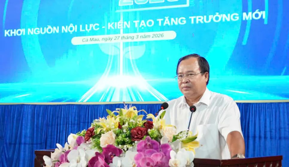 Phó Chủ tịch UBND tỉnh Cà Mau Nguyễn Minh Luân phát biểu tại diễn đàn