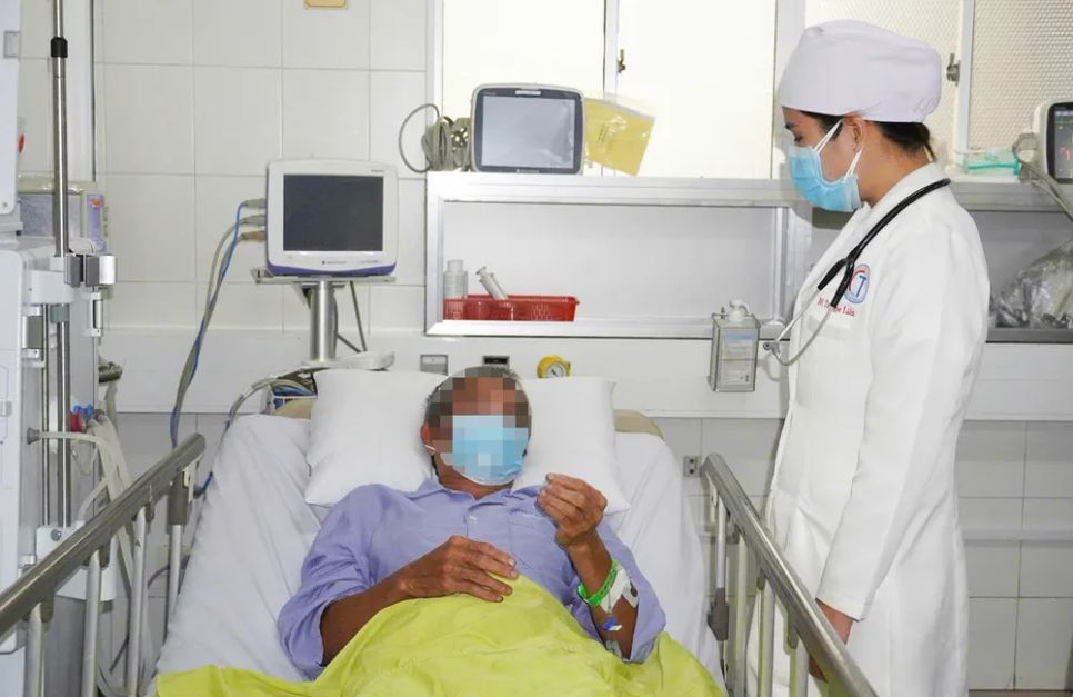 Một trong số 3 bệnh nhân nhập viện vì ngộ độc cá nóc