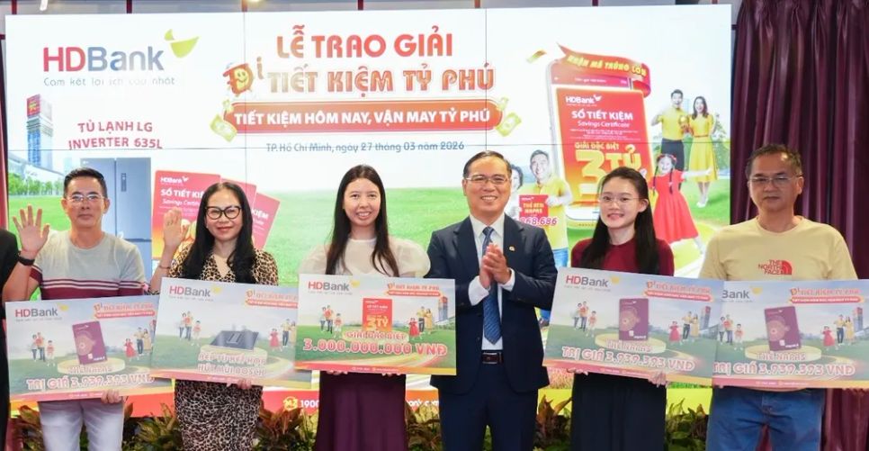 HDBank trao giải 'Tiết kiệm Tỷ phú'