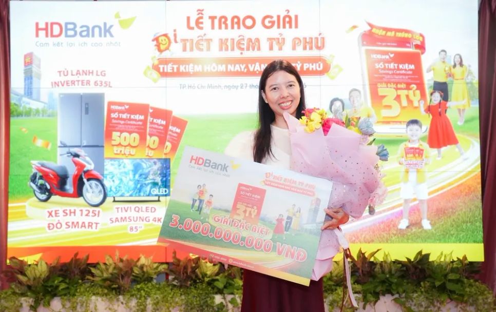 HDBank trao giải 'Tiết kiệm Tỷ phú'