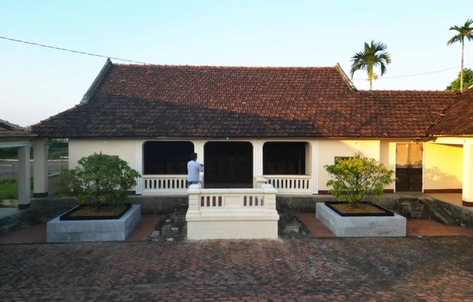 Gian chính ngôi nhà cổ