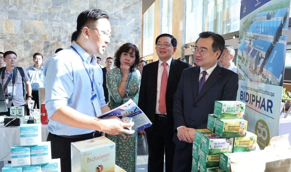 Các gian hàng giới thiệu sản phẩm tiêu biểu của Gia Lai tại hội nghị Các gian hàng giới thiệu sản phẩm tiêu biểu của Gia Lai tại hội nghị