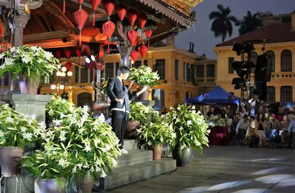 Live Concert “Hà Nội bình yên” tắt đèn hưởng ứng Giờ Trái đất