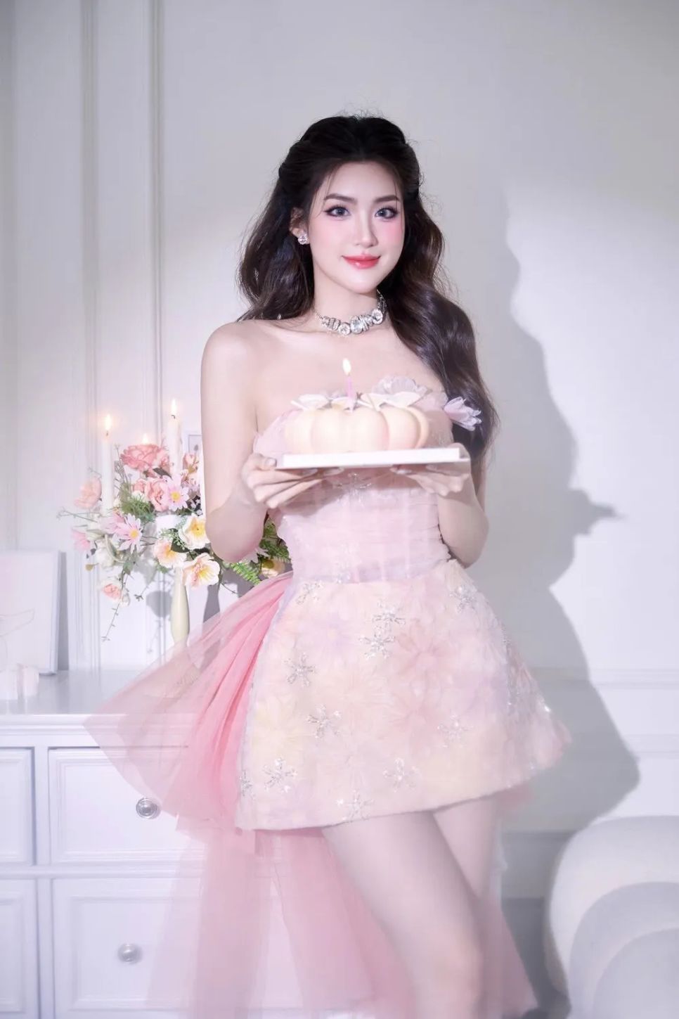 Người đẹp Phan Phương Oanh đăng quang Hoa hậu Thế giới Việt Nam 2025