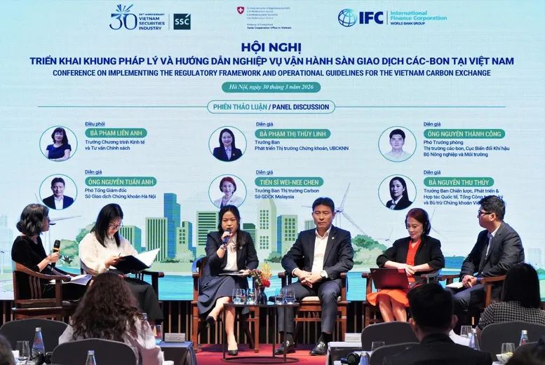 Các đại biểu tham gia phiên thảo luận. Ảnh: VGP