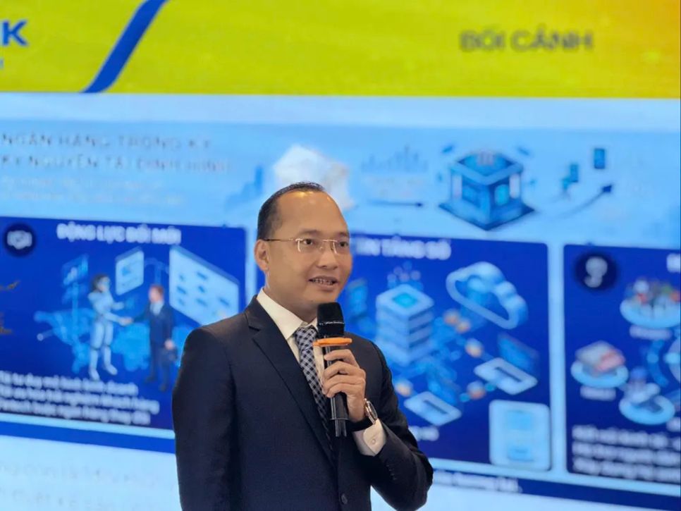 Ông Nguyễn Vĩnh Tuyên, Phó Tổng Giám đốc Ngân hàng TMCP Nam Á chia sẻ tại sự kiện