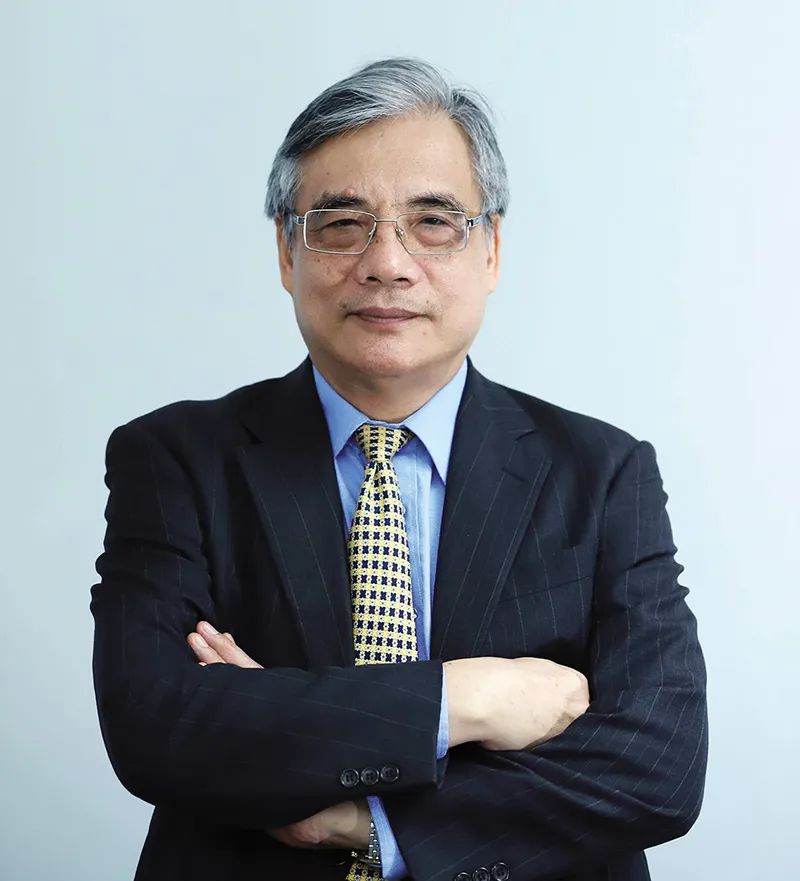 PGS.TS Trần Đình Thiên