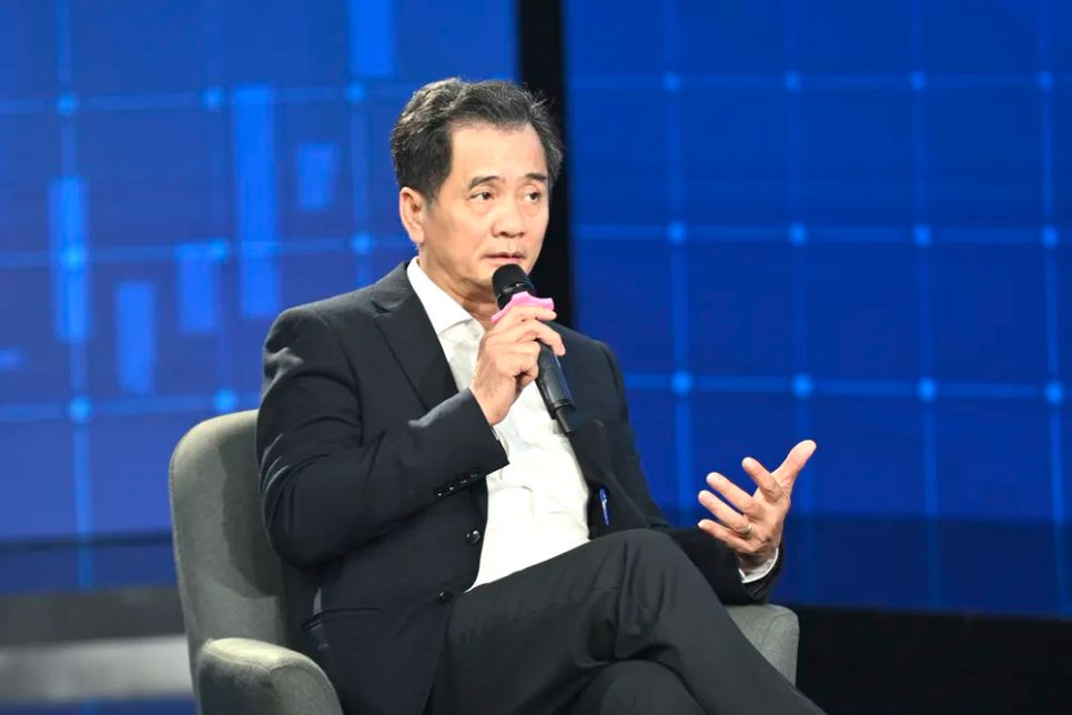 TS. Nguyễn Văn Đính, Phó Chủ tịch VNREA chia sẻ tại hội thảo. Ảnh: THX