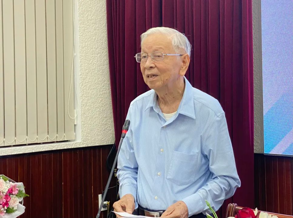 Ông Phạm Chánh Trực chia sẻ tại hội nghị