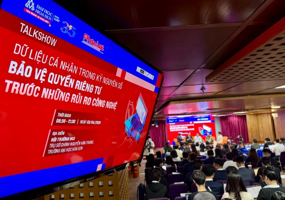 Talkshow “Dữ liệu cá nhân trong kỷ nguyên số – Bảo vệ quyền riêng tư trước những rủi ro công nghệ” được tổ chức tại Đại học Hoa Sen.