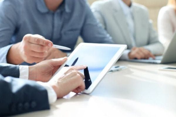 Quy định mới về điều kiện, thủ tục cấp giấy chứng nhận đầu tư ra nước ngoài. Ảnh minh họa