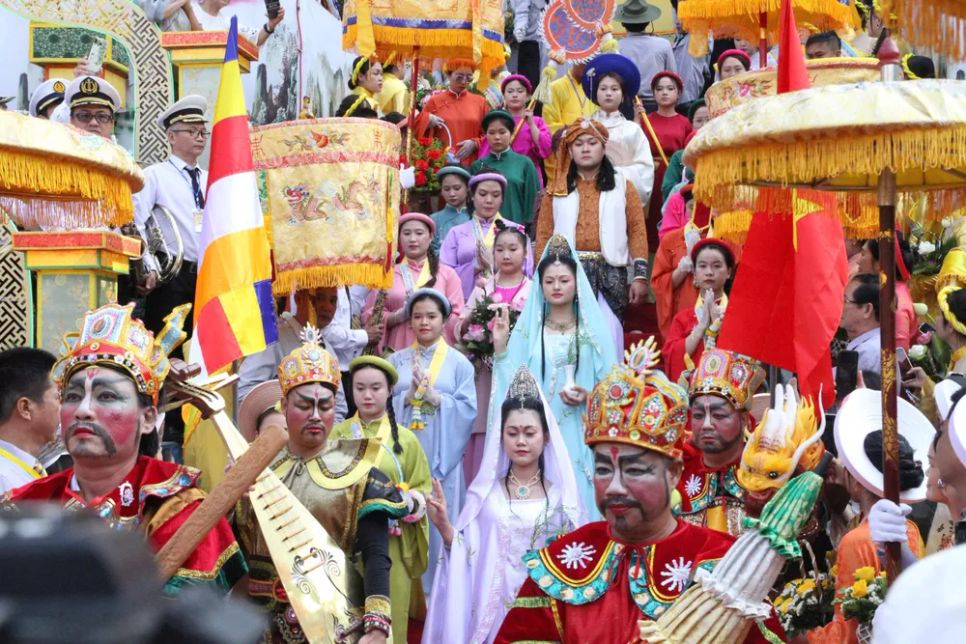 Lễ vía Đức Bồ Tát Quán Thế Âm – Nghi lễ chính thức của Lễ hội Quán Thế Âm