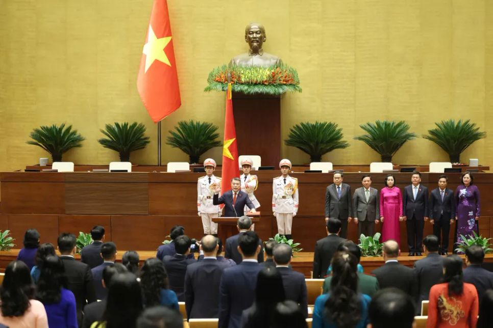 Thủ tướng Lê Minh Hưng: Lòng tin của nhân dân là nguồn lực lớn nhất của quốc gia