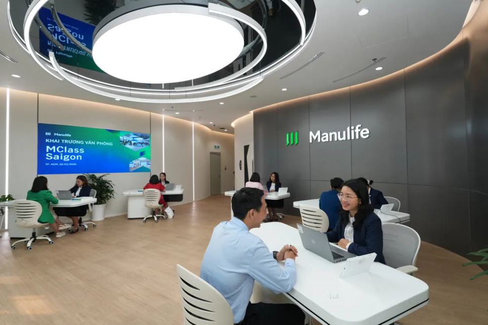 Manulife Việt Nam chi trả hơn 9.000 tỷ đồng quyền lợi bảo hiểm trong năm 2025