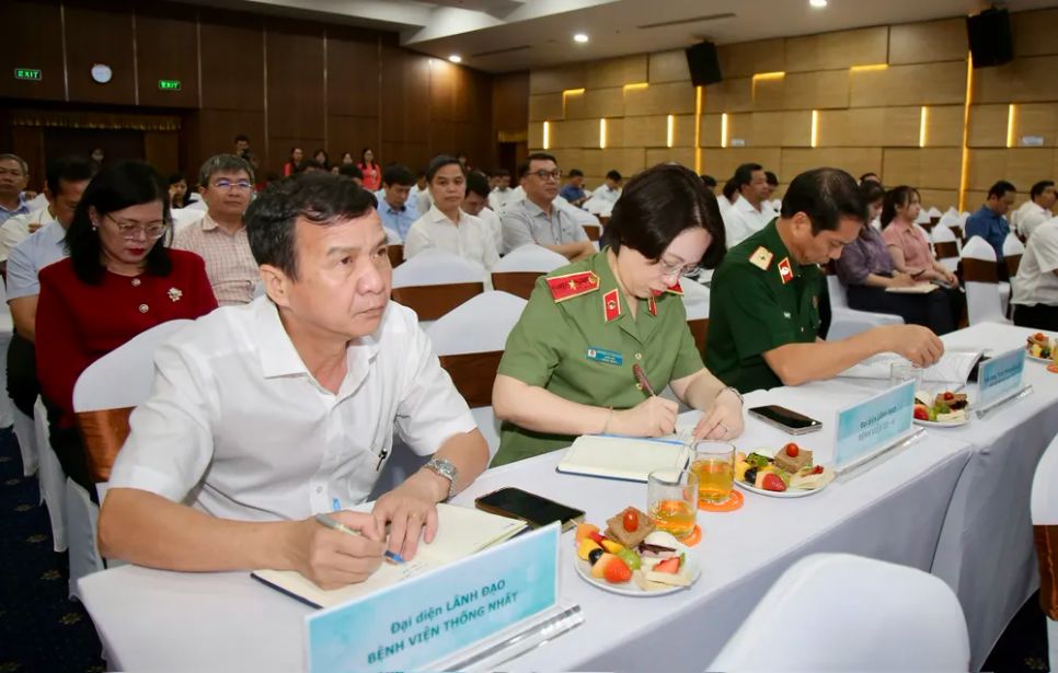 Các đại biểu tham dự hội nghị Ảnh DŨNG PHƯƠNG