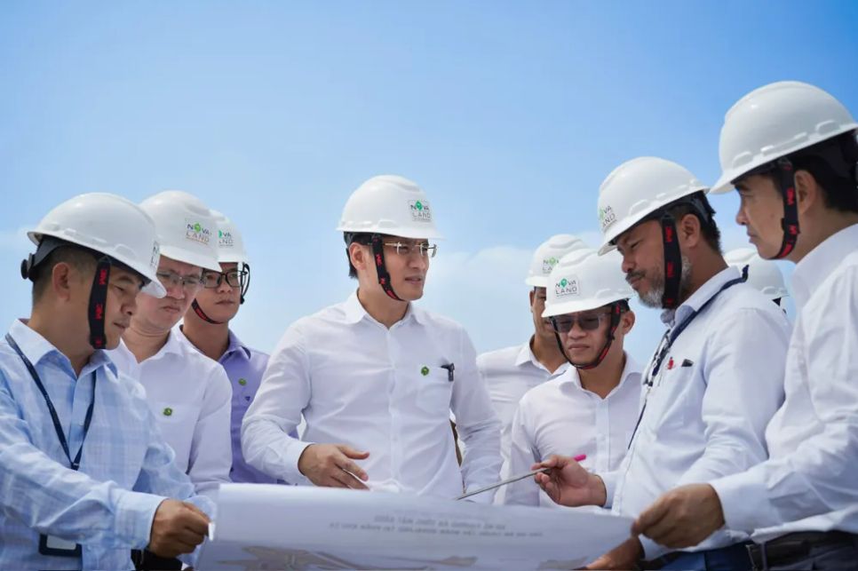 Ban lãnh đạo Tập đoàn Novaland kiểm tra tiến độ dự án Aqua City