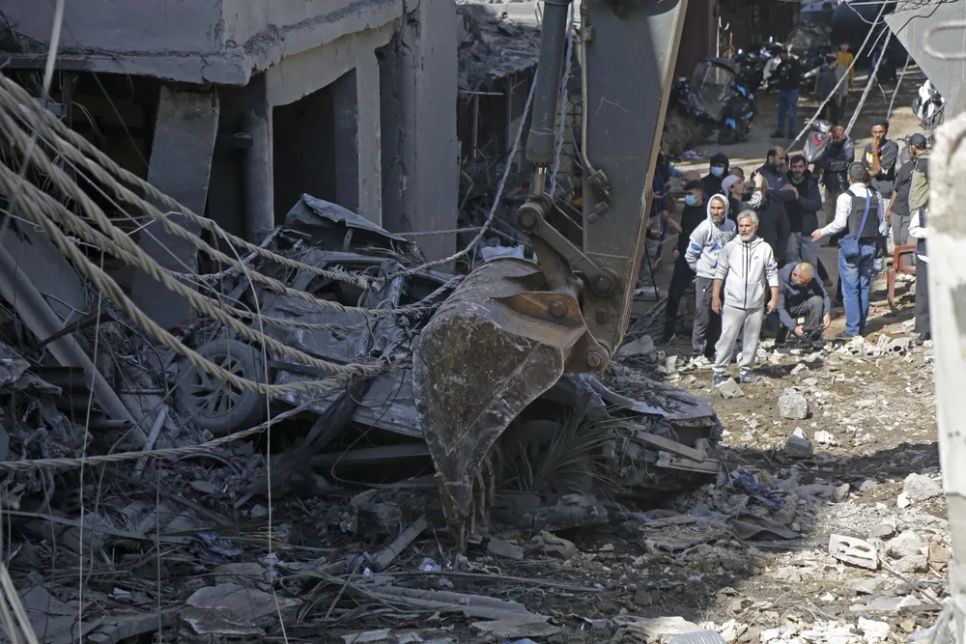 Thiệt hại sau các cuộc không kích của Israel xuống thủ đô Beirut, Liban. Ảnh: THX/TTXVN Thiệt hại sau các cuộc không kích của Israel xuống thủ đô Beirut, Liban. Ảnh: THX/TTXVN