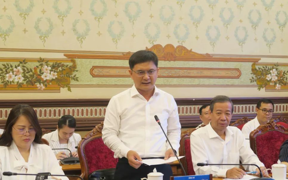 Đồng chí Nguyễn Mạnh Cường, Phó Chủ tịch UBND TPHCM phát biểu tại buổi làm việc