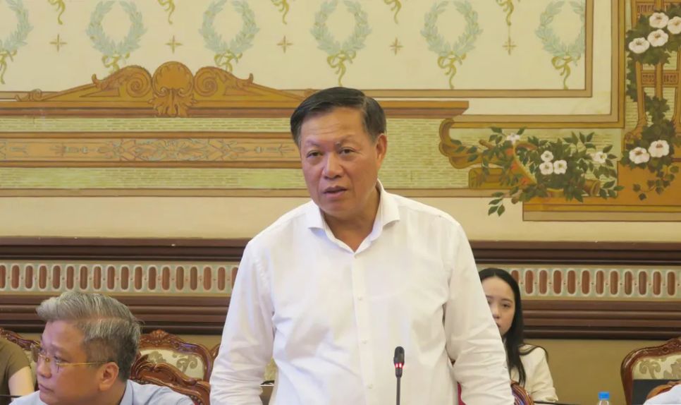 Thứ trưởng Bộ Y tế Đỗ Xuân Tuyên phát biểu tại buổi làm việc