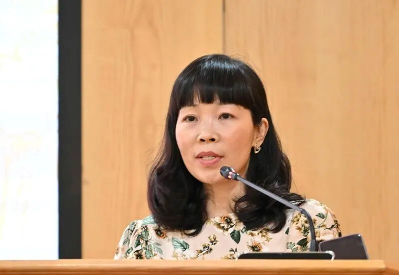 Bà Nguyễn Quỳnh Mai, Phó Vụ trưởng Vụ Chính sách thương mại đa biên, thông tin tại họp báo