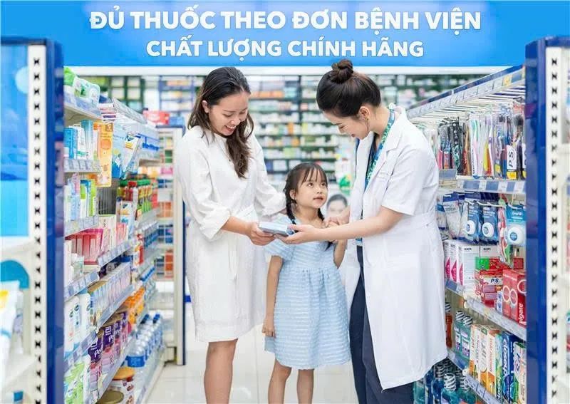 Phụ huynh cần cẩn trọng trong việc hạ sốt để đảm bảo an toàn cho trẻ. Phụ huynh cần cẩn trọng trong việc hạ sốt để đảm bảo an toàn cho trẻ.