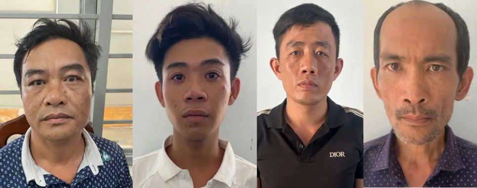 Các đối tượng bị bắt giữ (từ trái qua): Lê Bá Long, Võ Mạnh Tường, Nguyễn Tấn Dũng và Võ Đình Tân. Ảnh: CACC Các đối tượng bị bắt giữ (từ trái qua): Lê Bá Long, Võ Mạnh Tường, Nguyễn Tấn Dũng và Võ Đình Tân. Ảnh: CACC