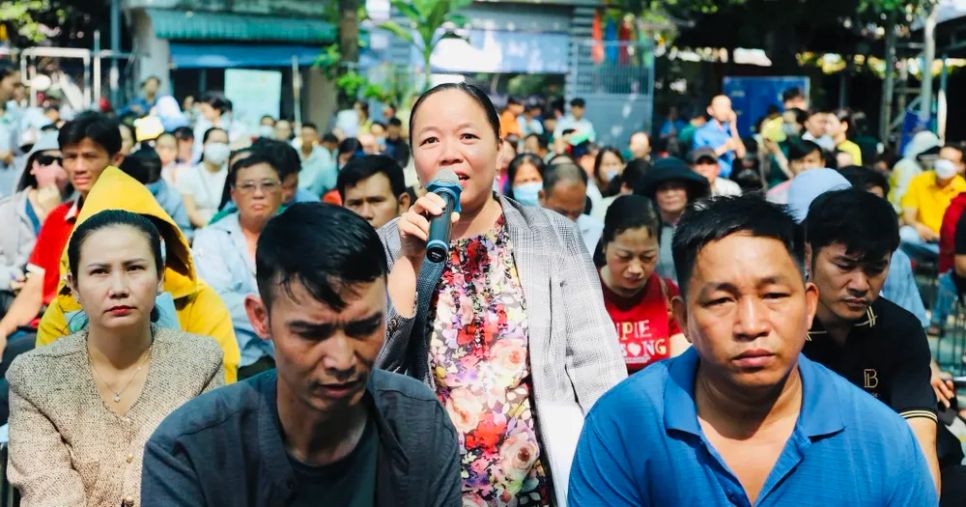 Người dân trình bày ý kiến về nghĩa vụ nộp thuế