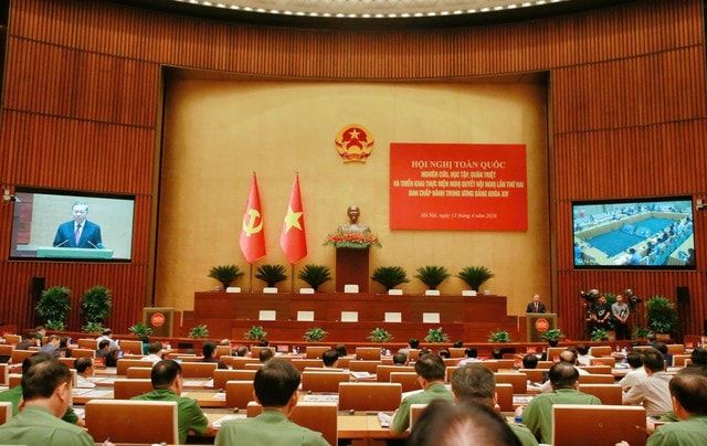 TOÀN VĂN: PHÁT BIỂU CỦA TỔNG BÍ THƯ, CHỦ TỊCH NƯỚC TÔ LÂM tại HỘI NGHỊ QUÁN TRIỆT, TRIỂN KHAI NGHỊ QUYẾT HỘI NGHỊ TRUNG ƯƠNG 2, KHÓA XIV- Ảnh 3. TOÀN VĂN: PHÁT BIỂU CỦA TỔNG BÍ THƯ, CHỦ TỊCH NƯỚC TÔ LÂM tại HỘI NGHỊ QUÁN TRIỆT, TRIỂN KHAI NGHỊ QUYẾT HỘI NGHỊ TRUNG ƯƠNG 2, KHÓA XIV- Ảnh 3.