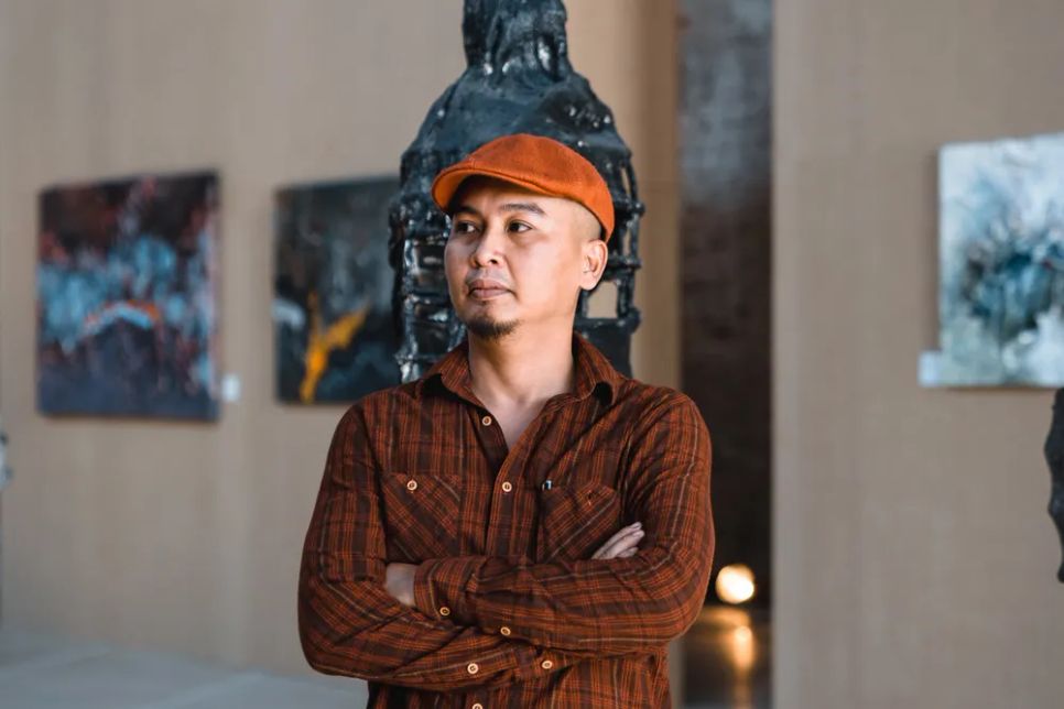 Nghệ sĩ Lê Hữu Hiếu