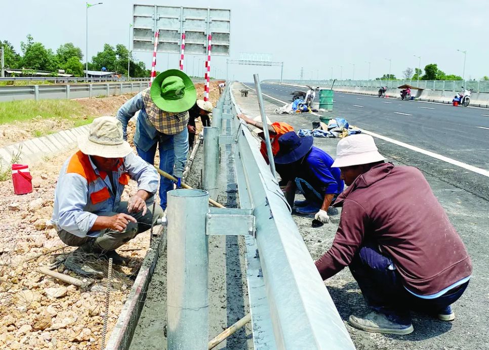 Cao tốc Biên Hòa - Vũng Tàu có kịp thông xe dịp lễ 30-4?