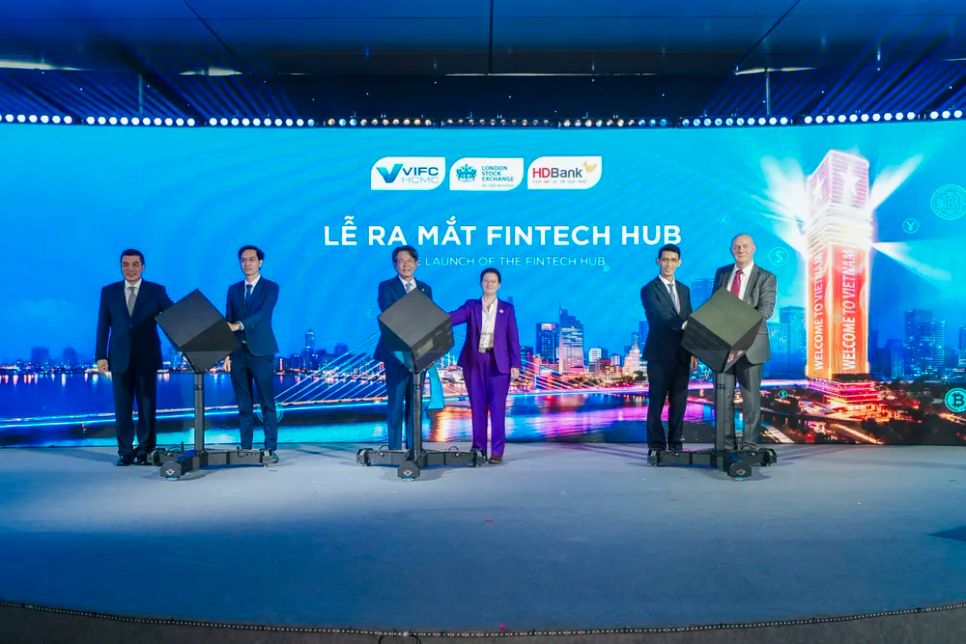 Lễ ra mắt Fintech Hub trong khuôn khổ sự kiện.