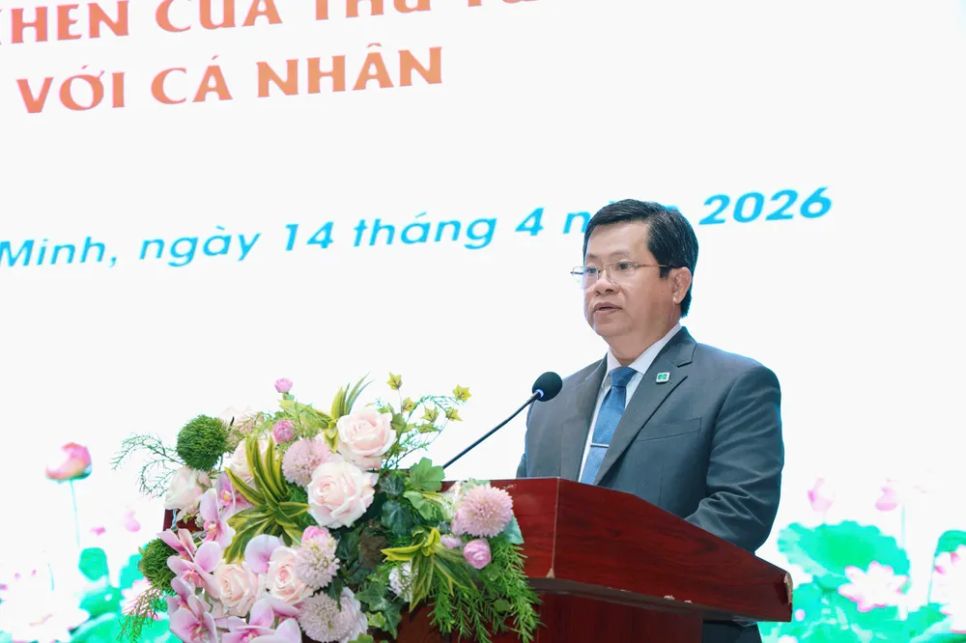 TS-BS Diệp Bảo Tuấn, Giám đốc Bệnh viện Ung bướu TPHCM phát biểu tại buổi lễ TS-BS Diệp Bảo Tuấn, Giám đốc Bệnh viện Ung bướu TPHCM phát biểu tại buổi lễ