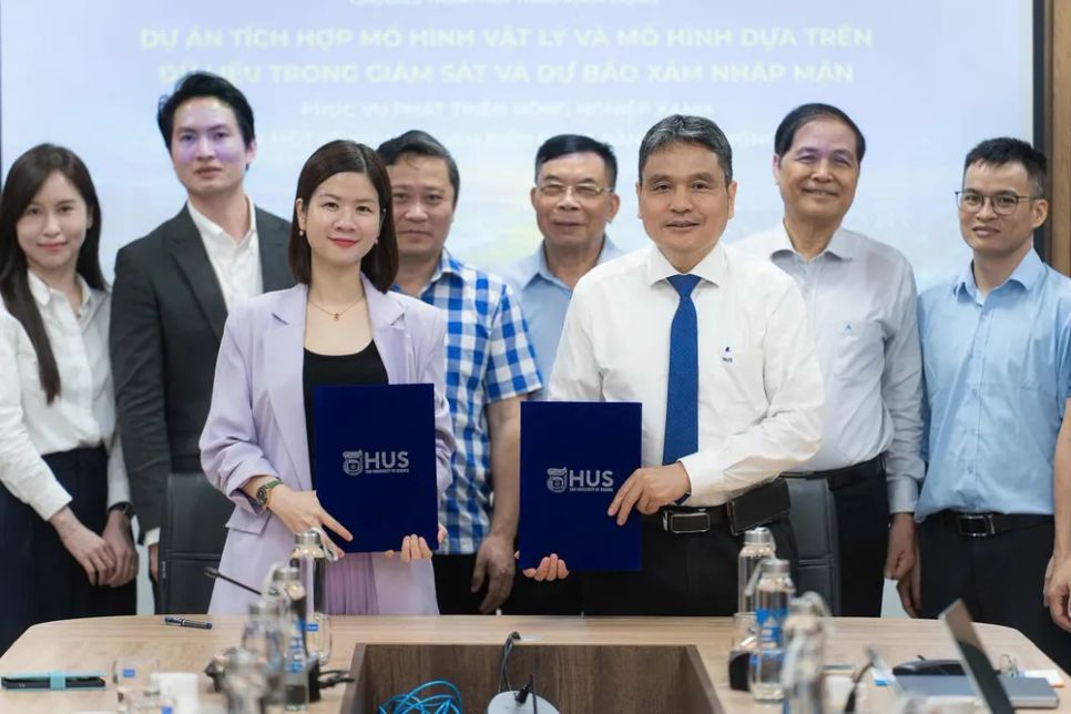 Quỹ VinFuture và Trường Đại học Khoa học Tự nhiên (Đại học Quốc gia Hà Nội) công bố hợp tác triển khai dự án