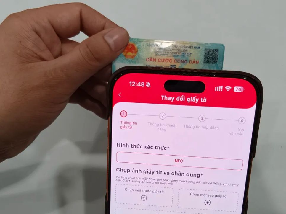 Dễ dàng dùng App của nhà mạng để đăng ký xác thực thông tin di động.