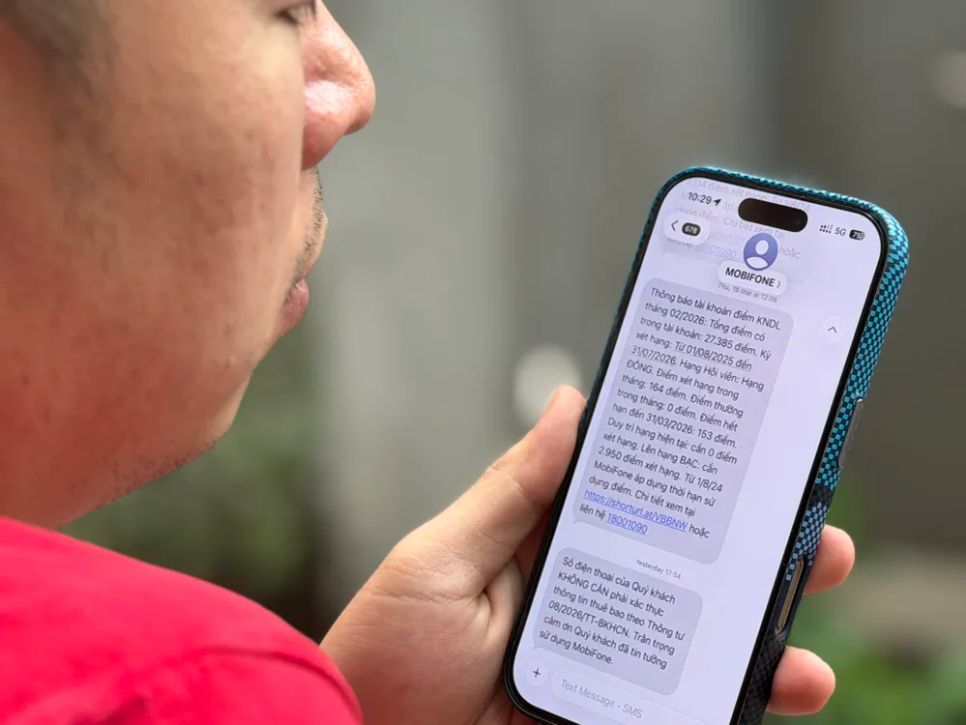 Với người dùng mạng Viettel đã được xác thực thông tin đầy đủ sẽ nhận được thông báo.