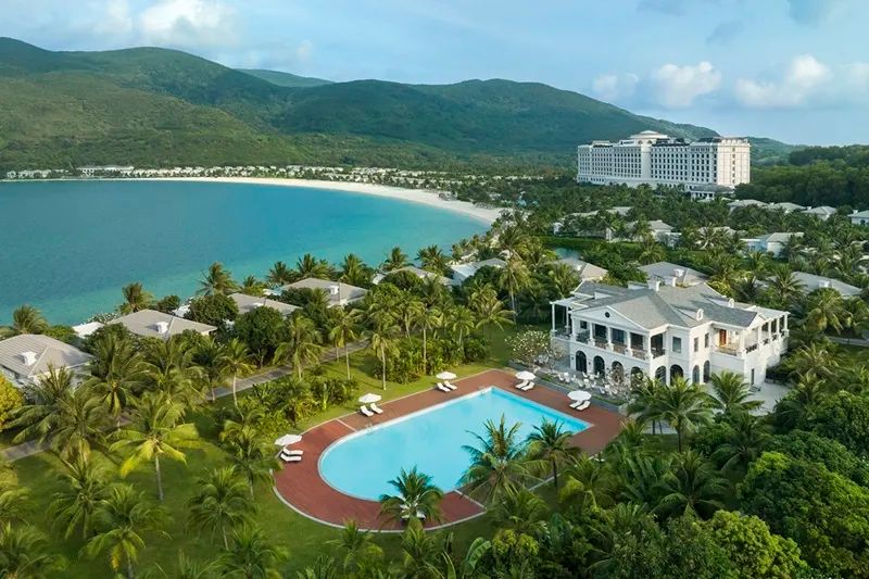 Nha Trang Marriott Resort & Spa trên đảo Hòn Tre.