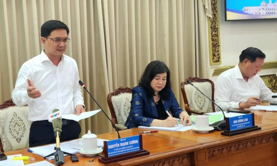 Phó Chủ tịch UBND TPHCM Nguyễn Mạnh Cường nêu một số đề xuất về mô hình quản lý ATTP. Phó Chủ tịch UBND TPHCM Nguyễn Mạnh Cường nêu một số đề xuất về mô hình quản lý ATTP.