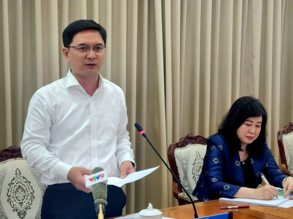 Phó Chủ tịch UBND TPHCM Nguyễn Mạnh Cường tại buổi làm việc với đoàn công tác Bộ Y tế. Phó Chủ tịch UBND TPHCM Nguyễn Mạnh Cường tại buổi làm việc với đoàn công tác Bộ Y tế.