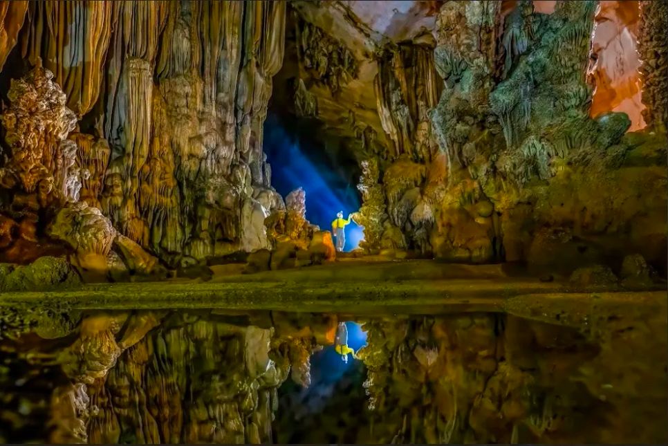 Thạch nhũ trong hang Kling